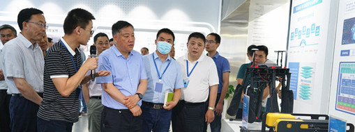 安徽省生態(tài)環(huán)境廳黨組書記、廳長賀澤群帶隊(duì)到中水三立調(diào)研指導(dǎo)